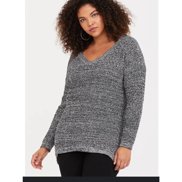 TORRID Sweater Womens Plus 2x Gray Black Tunic Oversized Marled Knit Long Sleeve - Picture 1 of 4